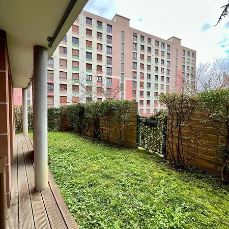 T2 Cosy Avec Parking - Goupama Stadium Ldlc Arena