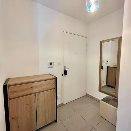 T2 Cosy Avec Parking - Goupama Stadium Ldlc Arena * Decines-Charpieu