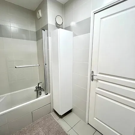 T2 Cosy Avec Parking - Goupama Stadium Ldlc Arena Apartment *